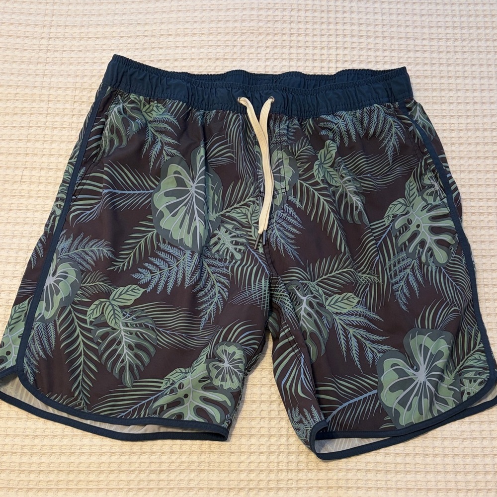 Fair Harbor Tropical Leaf Print Men's Swim Shorts